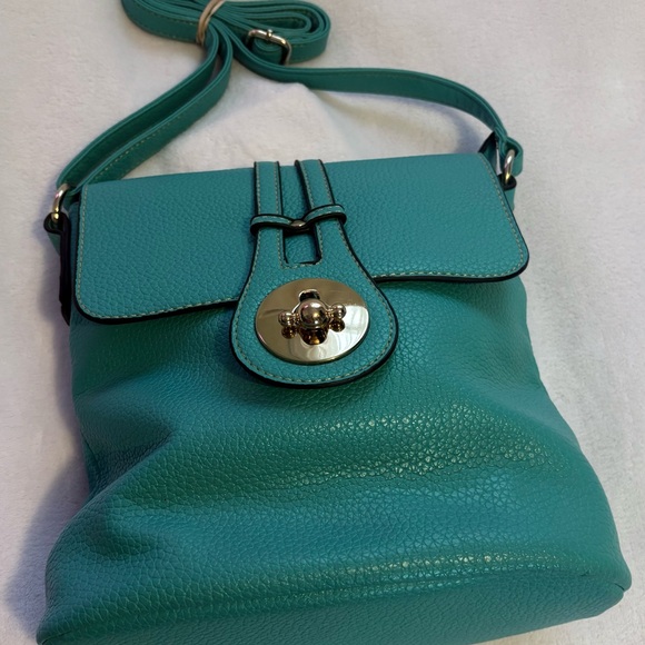 Elegant Turquoise Crossbody Bag - Picture 7 of 7